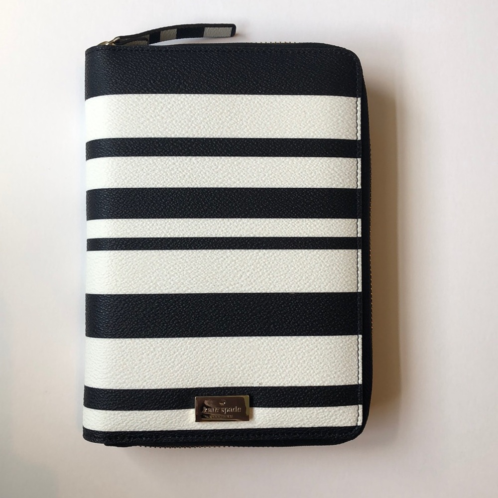 Kate Spade Zip Around Black White Stripe Planner